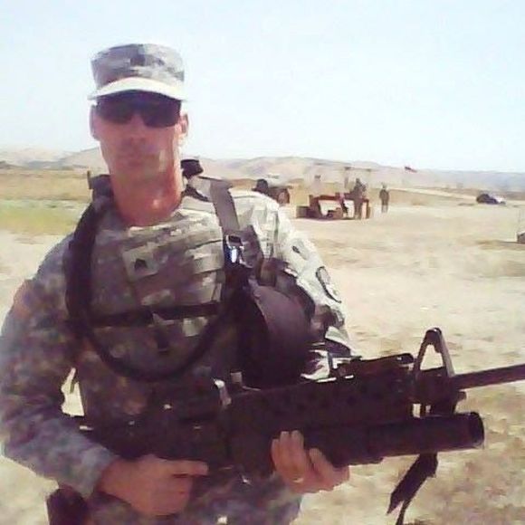 Meet your Posher, Chris - Picture 1 of 1